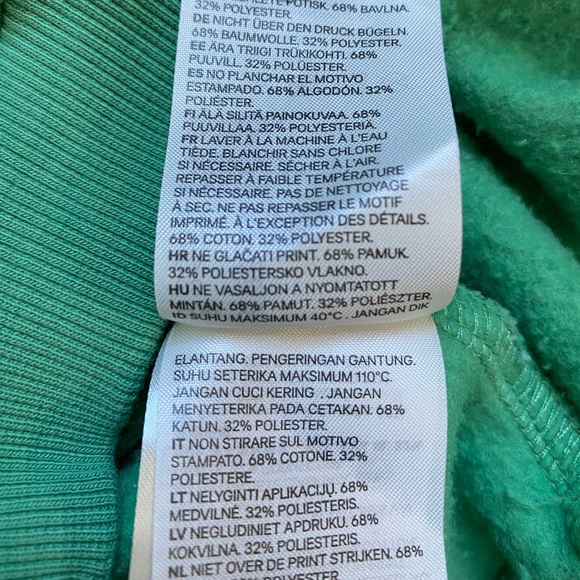 H&M “Happiness” Sweatshirt💫 - Picture 8 of 8